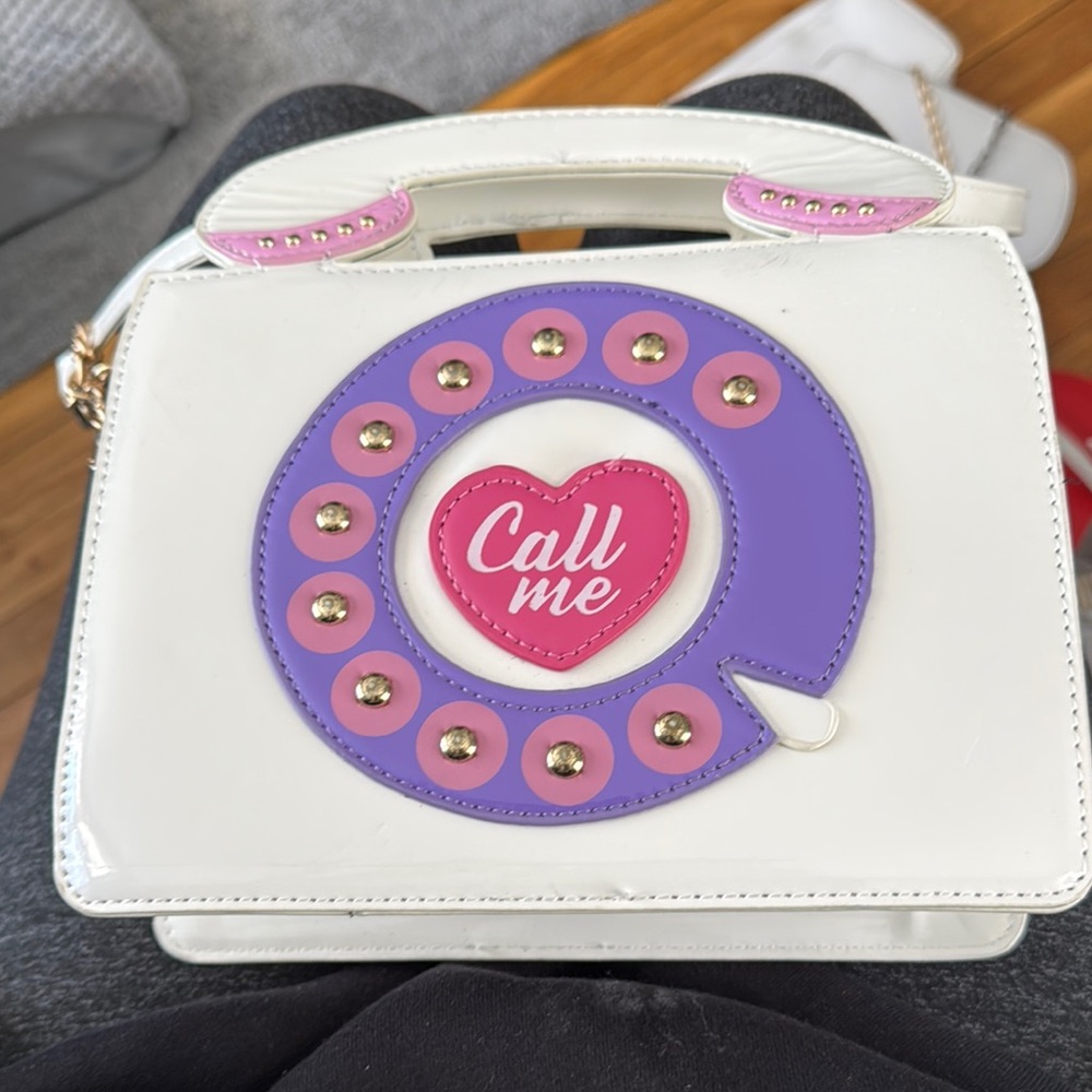 Stylish White and Purple Handbag